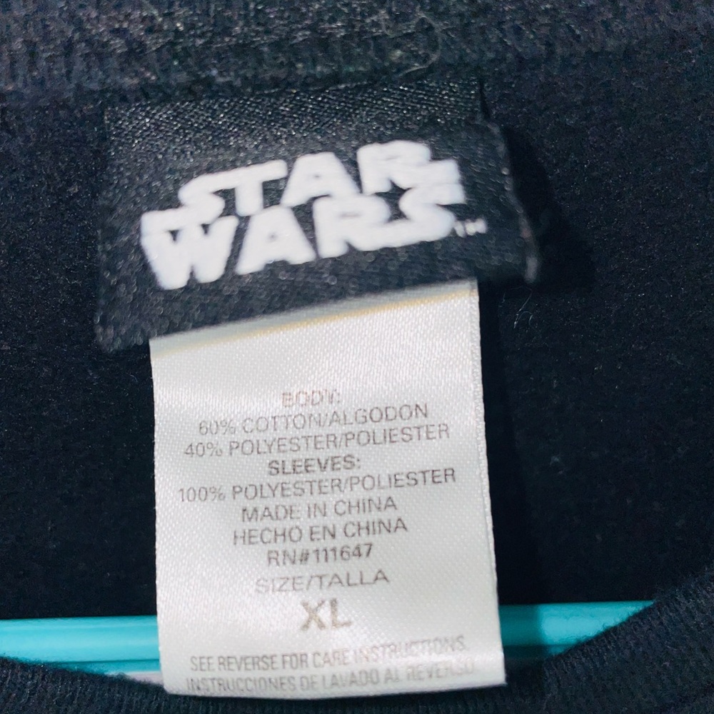 Star Wars Sweater - Picture 2 of 3